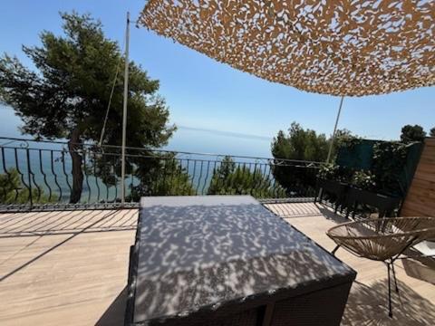 Appartement T4 Terrasse Et Vue Istres Ngoại thất bức ảnh